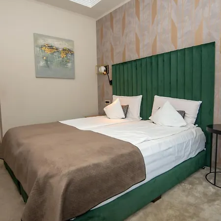 Hotel Pensiunea Nora Prestige 4*