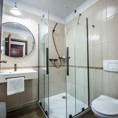 Pensiunea Nora Prestige Hotel 4*