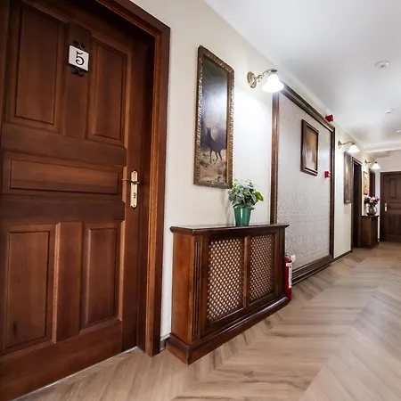 Hotel Pensiunea Nora Prestige&prestige Art
