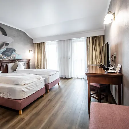 Hotel Pensiunea Nora Prestige&prestige Art 4*