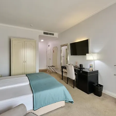 Hotell Nora Prestige 4*