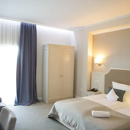 Hotel Pensiunea Nora Prestige&prestige Art