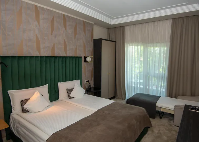 Nora Prestige Hotell 4*
