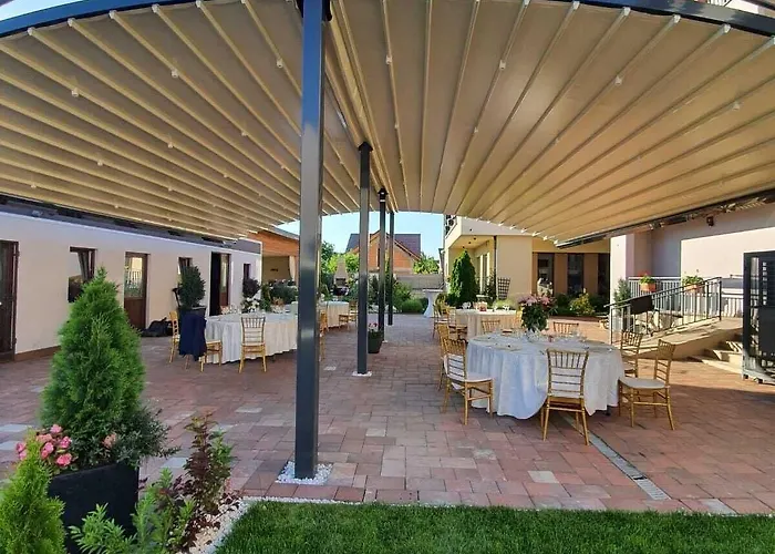 Nora Prestige Hotell 4*