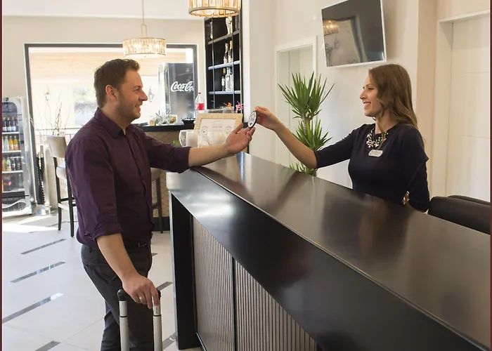 Nora Prestige Hotell