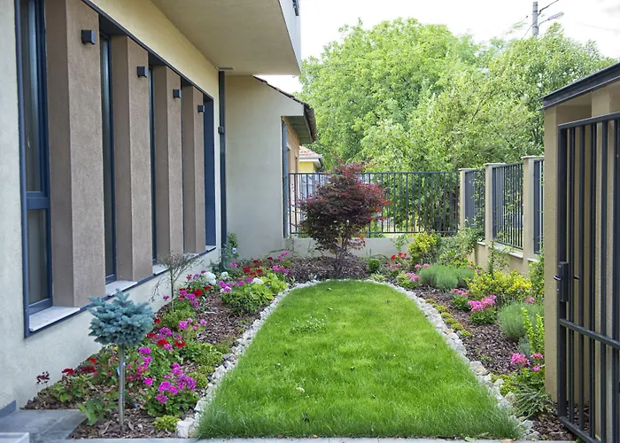 Hotell Nora Prestige 4*