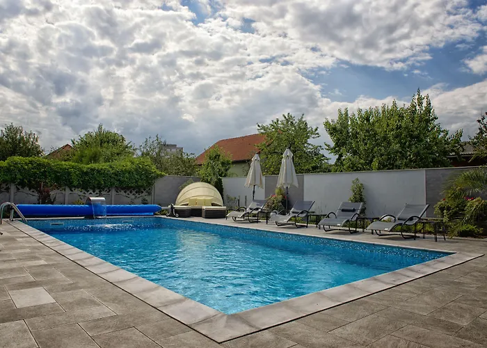 Nora Prestige Hotel 4*