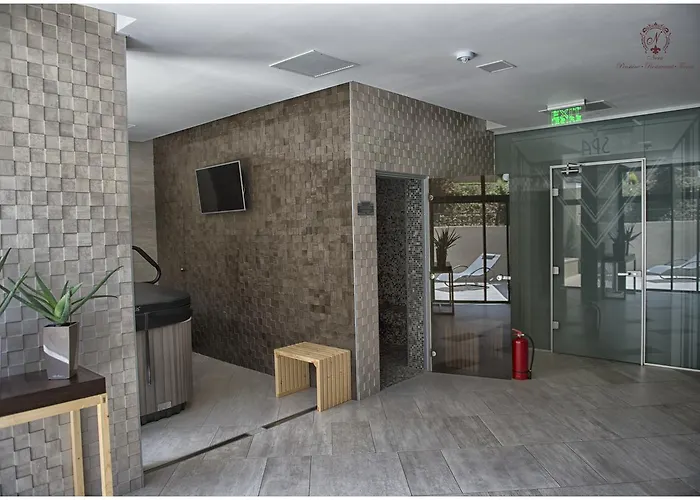 Hotell Nora Prestige