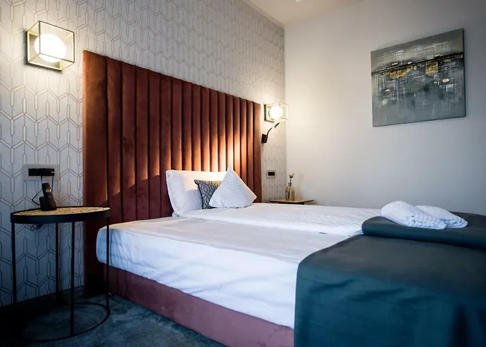 Hotell Nora Prestige