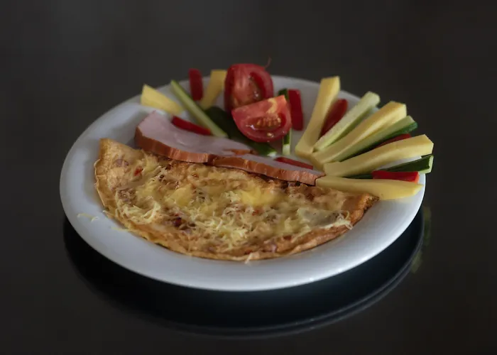 酒店 Nora Prestige 4*